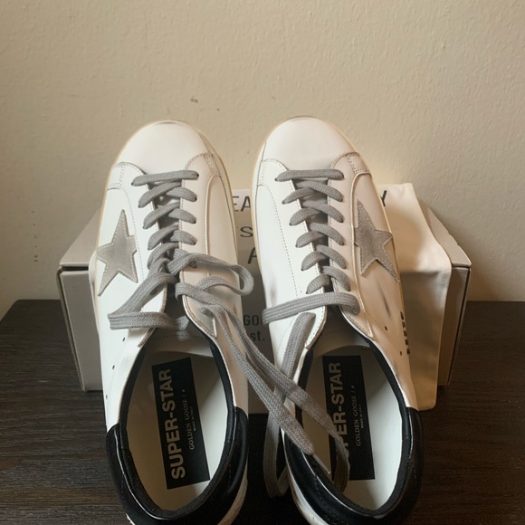 New Golden Goose Men’s size 42 - Picture 3 of 9